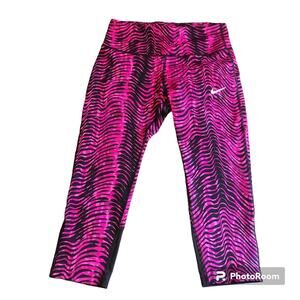 Nike Dri-Fit Leggings Womens Small Running Pink Zebra Exercise Workout Gym Crop